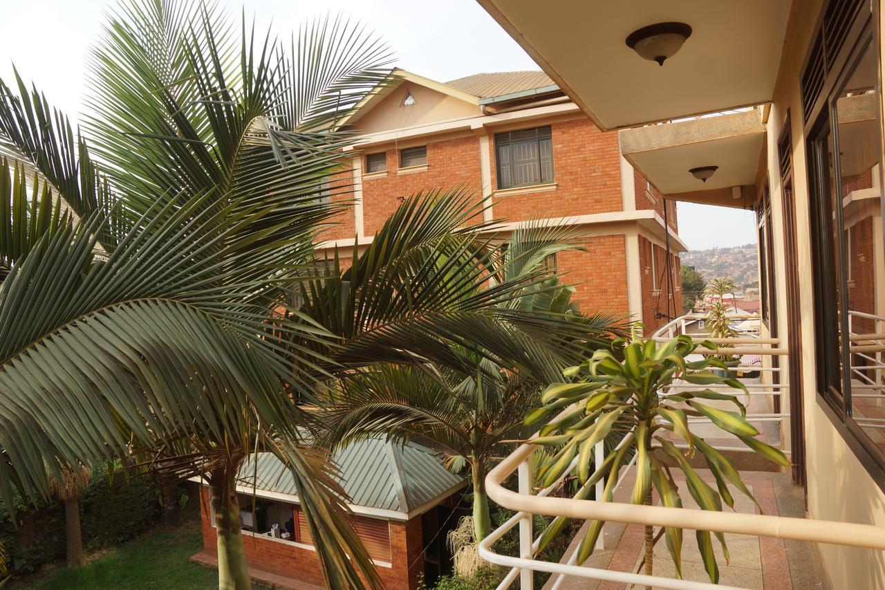 Florida Hotel Zaana Kampala Exterior foto